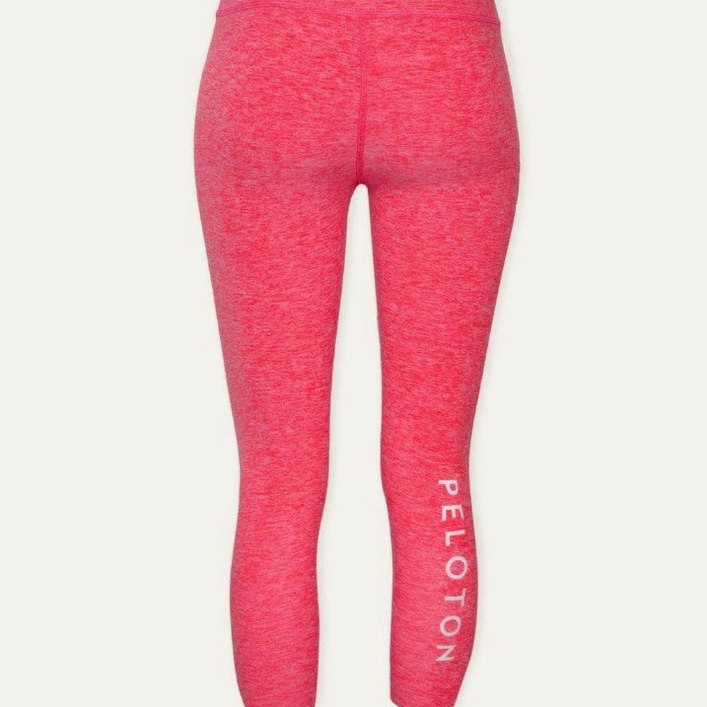 Peloton/Beyond Yoga Breast Cancer Awareness leggings (2020)